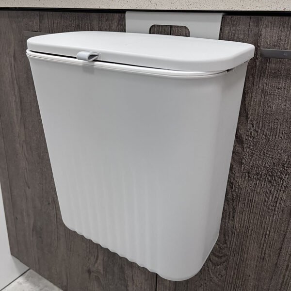 Kitchen Slip Mounted Dustbin